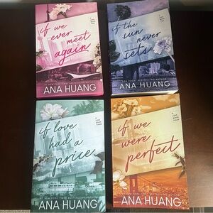 If love series by Anna Huang 4 book set. Paperback